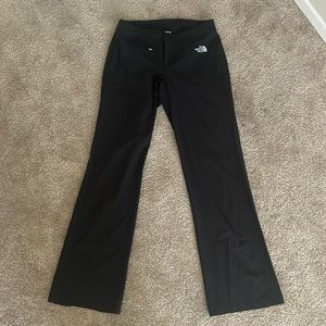 The North Face Pant lightweight great for hiking or outdoor activity.